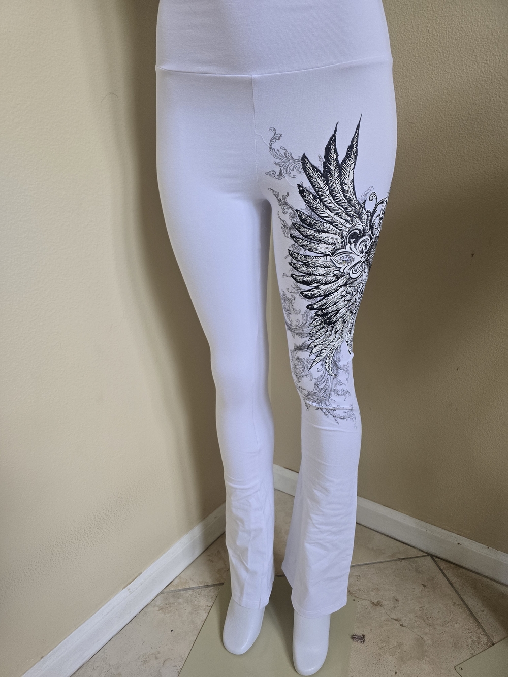 White Women's Leggings with Black Wing Graphic
